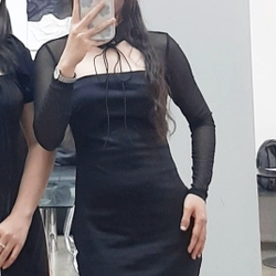 Đầm đen body size S 468345