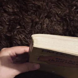 Bút ký dưới hầm 733036