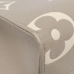 Túi Louis Vuitton Monogram Bicolor On The Go PM M45779 617358