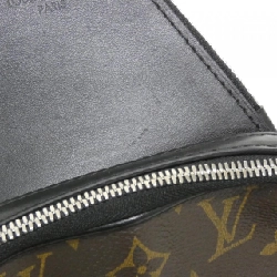 Túi đeo chéo Louis Vuitton Monogram Macassar Avenue M46327 613236