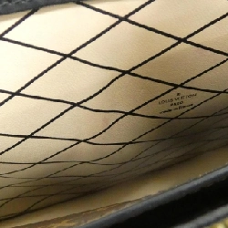 Túi xách đeo vai Louis Vuitton Monogram Reverse Trunk Clutch M43596 - Hàng hiệu Authentic 802693