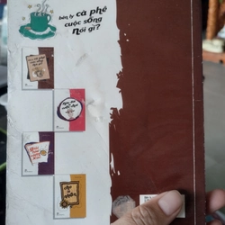 Bên ly cà phê, cuộc sống nói gì?" của tác giả Phạm Anh Tuấn.  496482
