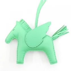 Túi charm Hermes Rodeo Pegasus MM 083011CA 625723