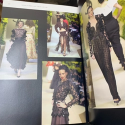Yves Saint Laurent catwalk 445544