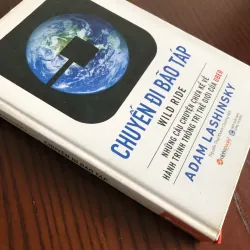 CHUYẾN ĐI BÃO TÁP  Những câu chuyện chưa kể về hành trình thống trị thế giới của Uber 748037