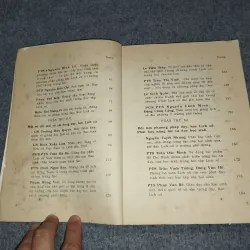 ĐỔI MỚI VIỆC DẠY, HỌC LỊCH SỬ. LẤY "HỌC SINH LÀ TRUNG TÂM" 698913