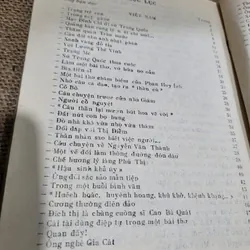 Chuyện làng văn Việt Nam và thế giới - 2 tập  707912
