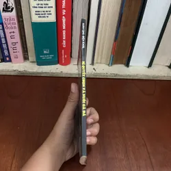 II Tựa Sách: Bí Quyết Chọn Và Nuôi Gà Đá - Xuân Tùng - 2010 607594