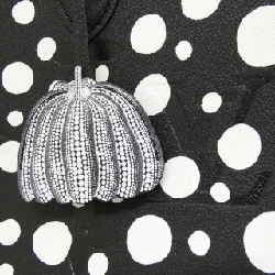 Túi Louis Vuitton Trillon (LV X YK) On The Go MM M46389 615898