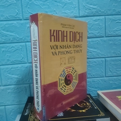 Kính dịch với nhân dạng và phong thủy 
