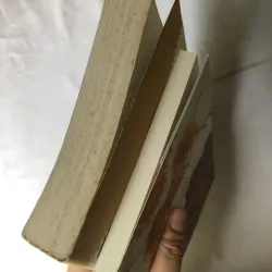 Truyện ngắn Úc & Đất ở rãnh Bạch Đàn 1020829