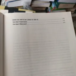 Lịch Sử Việt Nam Bằng Tranh - Lê Thành Khôi 970587