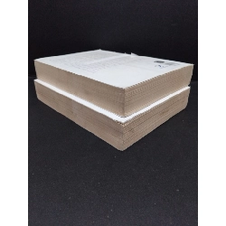 Bộ 2 tập (1 và 2) Mưa nhỏ hồng trần Trang Trang mới 80% ố vàng rách bìa 2012 HCM.ASB0609 916765