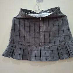 Váy ngắn xếp ly caro xám 604766