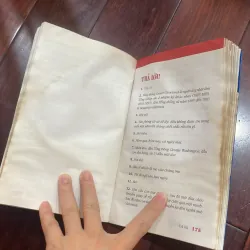 Những cậu bé trổ tài - cuốn sách đầu tiên dành cho các cậu bé - BART KING - Cũ 1025901