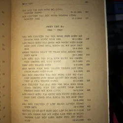 Hồ Chí Minh tuyển tập  796832