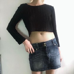 Mini skirt cạp trễ used 16905