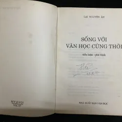 Sống với văn học cùng thời- Lại Nguyên Ân 1003332