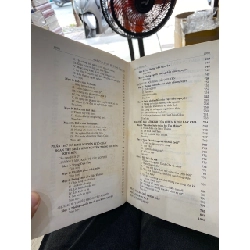 Sách giáo lya của Hội Thánh Công Giáo 1013363