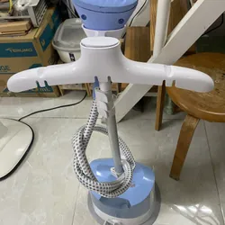 bàn ủi hơi nước cầm tay