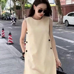 Đầm suông phối nút  322347