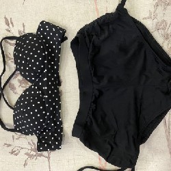 Bikini chấm bi đen 1068