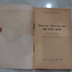 HAN-XƠ CRÍT-CHI-AN AN-ĐÉC-XEN.
Tác giả: Phơ-rít-xơ Mai-khơ-ne.
Người dịch: Phạm Gia Trực.  297140