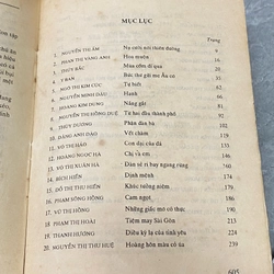 TRUYỆN NGẮN CÁC TÁC GIẢ NỮ (1945-1995) 305292