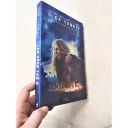 Sách: Làn sóng thứ 5 - TG: Rich Yancey 99,000đ