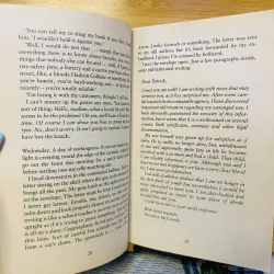 [Sách tiếng Anh 2hand] Like new 90% - Dragon Legend – Katie & Kevin Tsang 936771