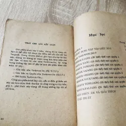 TỰ HỌC QUYỀN TAEKWONDO  1011233