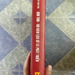 Kon Tum 100 năm lịch sử và phát triển - Tỉnh ủy Kon Tum 700339