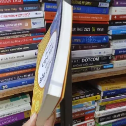 Cân bằng cảm xúc cả lúc bão giông - Richard Nicholls  790571