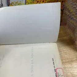 Văn Học Và Học Văn - Hoàng Ngọc Hiến 926219