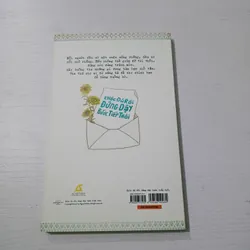 Sách Khóc đủ rồi, đứng dây bước tiếp thôi 731734