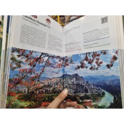 THE PHOTOGRAPHERS GUIDE TO SICHUAN : 100 OF THE BEST LOCATIONS AND HOW TO PHOTOGRAPH THEM 144627