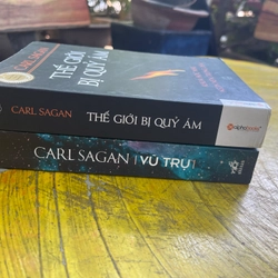 COMBO CARL SAGAN : VŨ TRỤ - THẾ GIỚI NHƯ BỊ QUỶ ÁM - khoa học như ngọn nến trong đêm 538465