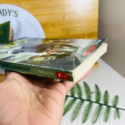[Sách 2hand từ US] Like new 90% - Mysterious Four: Clocks and Robbers của Dan Poblocki 476849