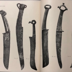 CHINESE BRONZE AGE WEAPONS - Vũ khí Trung Hoa thời đại đồ đồng - Max Loehr - 1956 459642