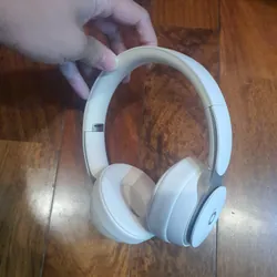 Beats Solo Pro 607556