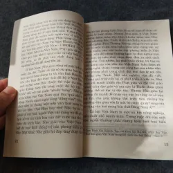 NGHỆ THUẬT ỨNG XỬ CỦA NGƯỜI VIỆT 720011