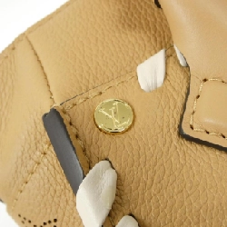 Túi Louis Vuitton Mahina On My Side PM M21585 615921