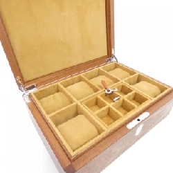 Hermès FELIN DANS UN JARDIN MEXICAN Hộp Casaque 32.5×22.5 400200M 625564