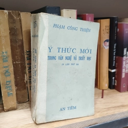 Ý THỨC MỚI TRONG VĂN NGHỆ VÀ TRIẾT HỌC 