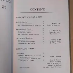 Cross Section: Essays on Contemporary America (Hardcover) 1004722