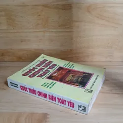 Quốc Sử Quán Triều Nguyễn - Quốc Triều Chính Biên Toát Yếu (Cao Xuân Dục chủ biên) 558917