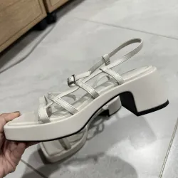 Giày sandal dây charles and keith size 37 992789