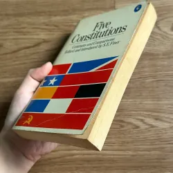 Five Constitutions - S. E. Finer (ed.) 787552