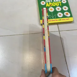 NGOẠI VĂN - tiếng anh trẻ em nxb DK nổi tiếng : Spot the Difference THINGS THAT GO  1027815