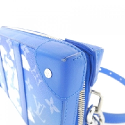 Túi đeo vai Louis Vuitton Monogram LV Clouds Soft Trunk Wallet M45432 608708